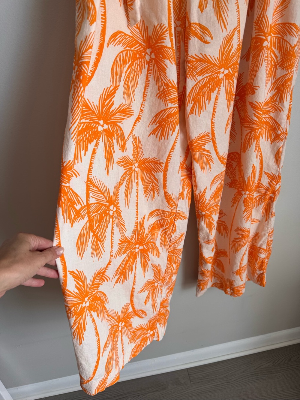 Future Collective Alani Noelle XXL Linen Blend Palm Print Wide Leg Pants - Picture 6 of 9